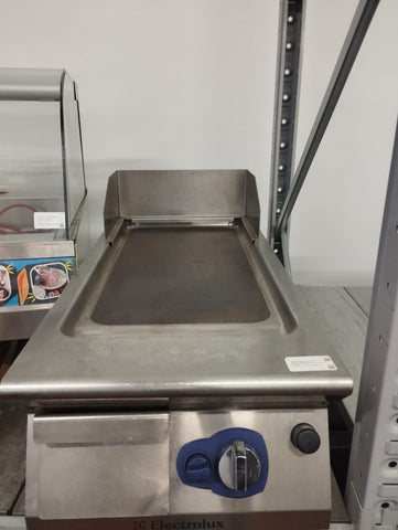 Piastra Electrolux a gas mod. FRYTOP MM400 usata
